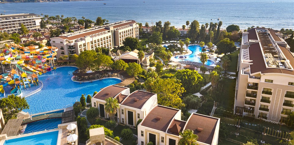 Horus Paradise Luxury Resort